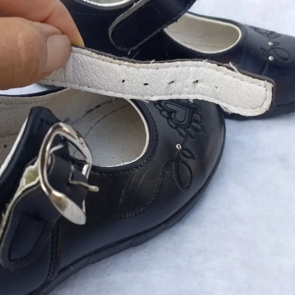 Lady Flores Black Little Girl's Shoes Size 2.5